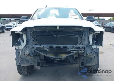 2019 Ram 2500 Big Horn 4X4 6'4 Box z USA, uszkodzony, nr VIN 3C6UR5DL8KG605656